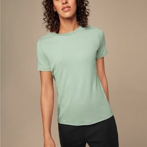 ON CLOUD (ON RUNNING) women’s Focus-T Top